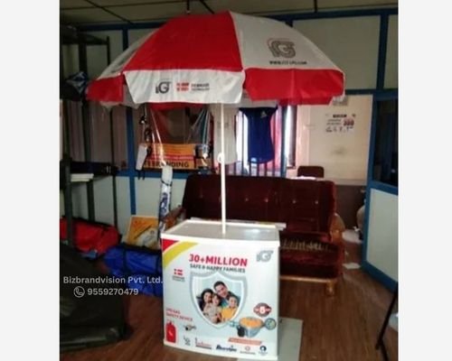 Branded promo table manufacturer – Bizbrandvision Pvt. Ltd. offers customized display solutions